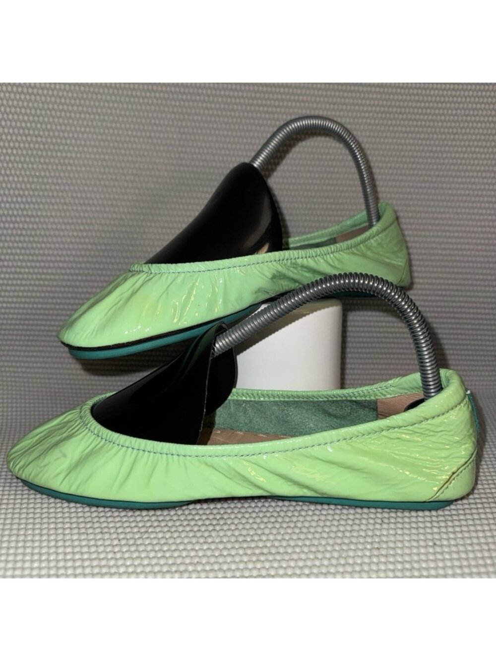 Tieks Mint Green Patent Leather Comfort Casual Slip On Flats Womens Size 8